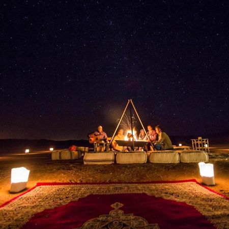 Merzouga Horizon Luxury Camp מראה חיצוני תמונה