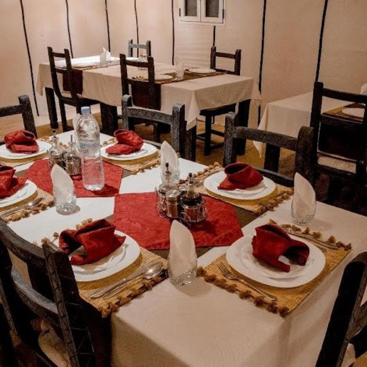 Merzouga Horizon Luxury Camp מראה חיצוני תמונה