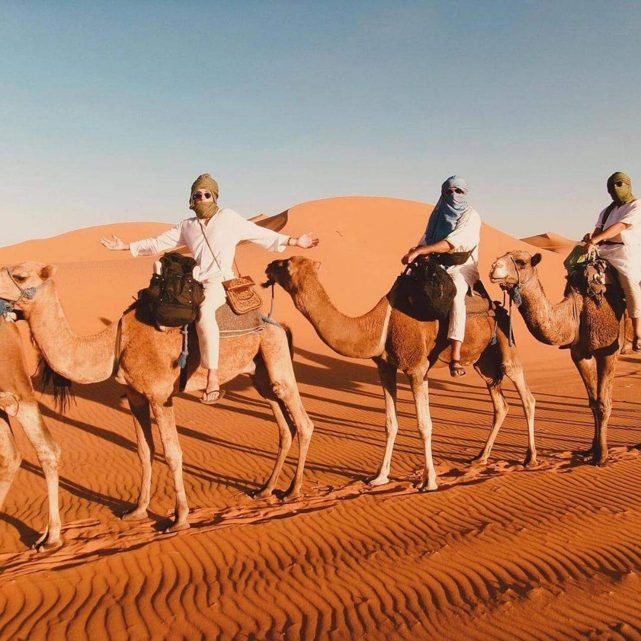 Merzouga Horizon Luxury Camp מראה חיצוני תמונה