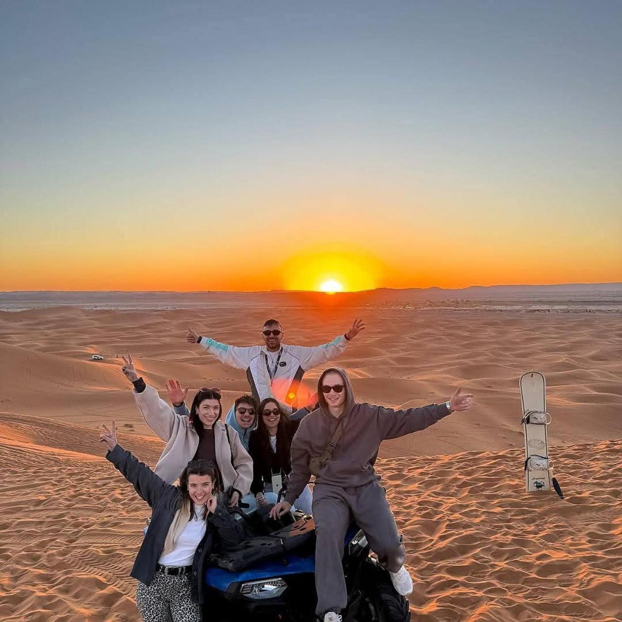 Merzouga Horizon Luxury Camp מראה חיצוני תמונה